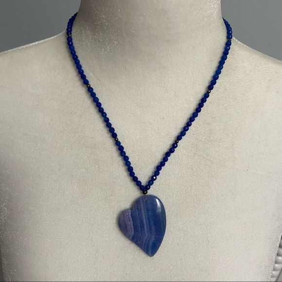 Blue stone handmade heart pendant and beaded statement necklace - Picture 2 of 4